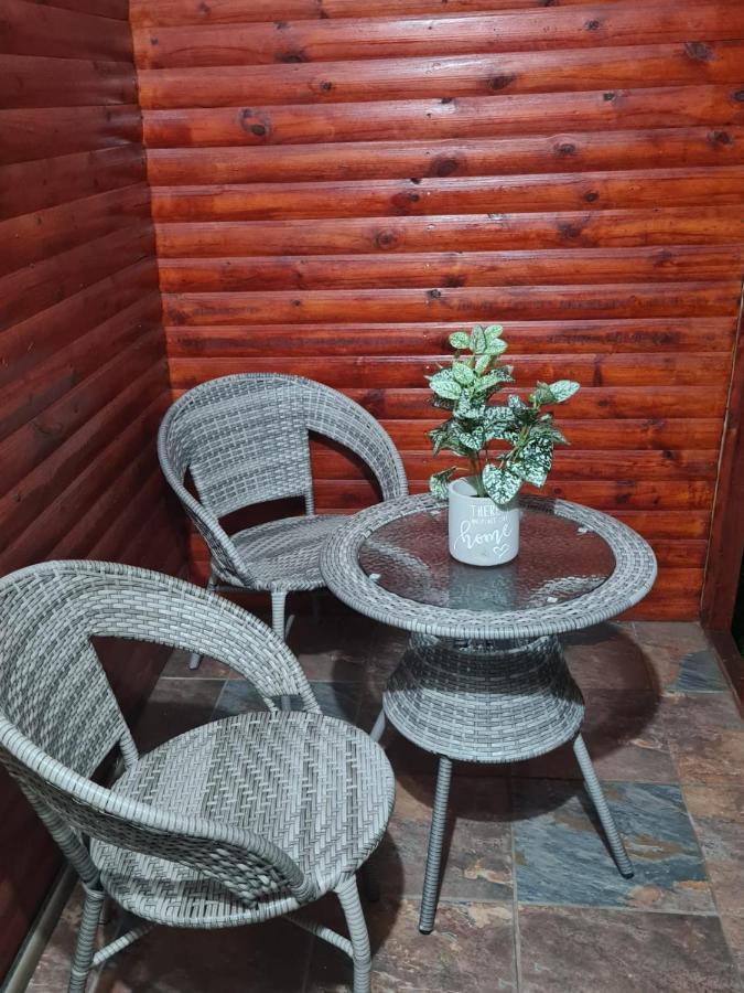 Cozy Cabin Midrand Bagian luar foto