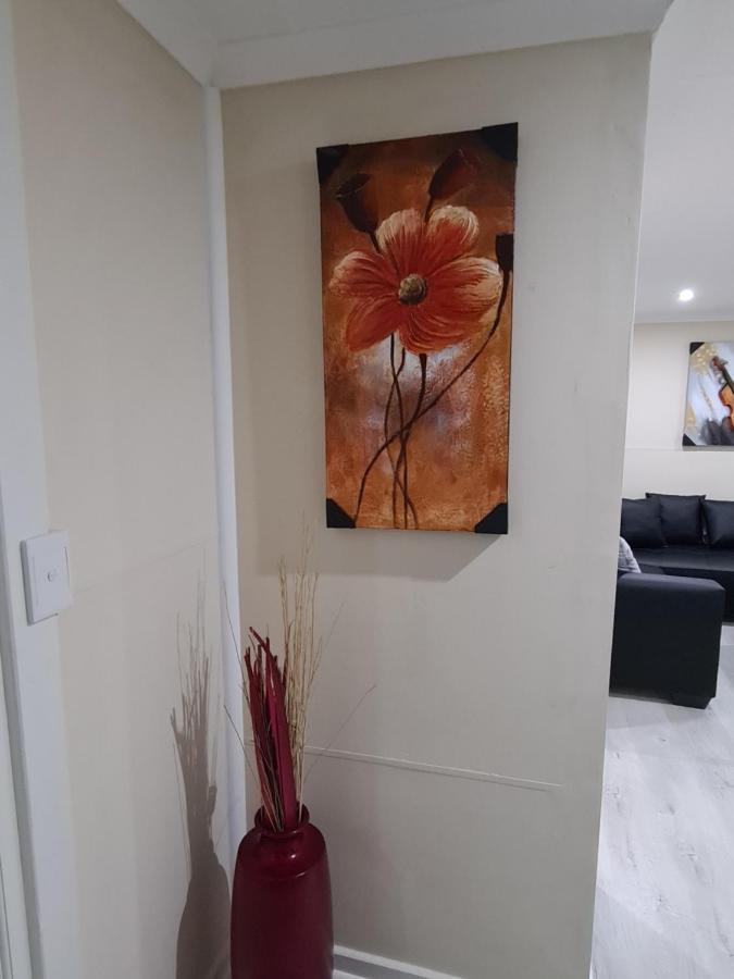 Cozy Cabin Midrand Bagian luar foto