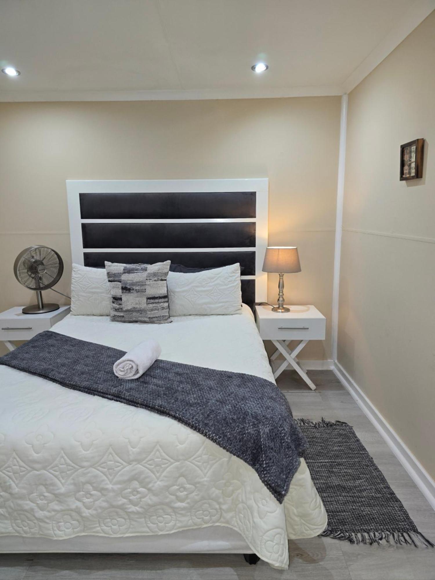 Cozy Cabin Midrand Bagian luar foto