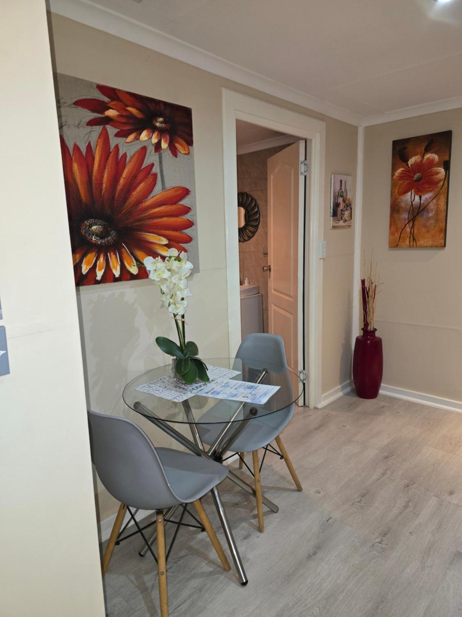 Cozy Cabin Midrand Bagian luar foto