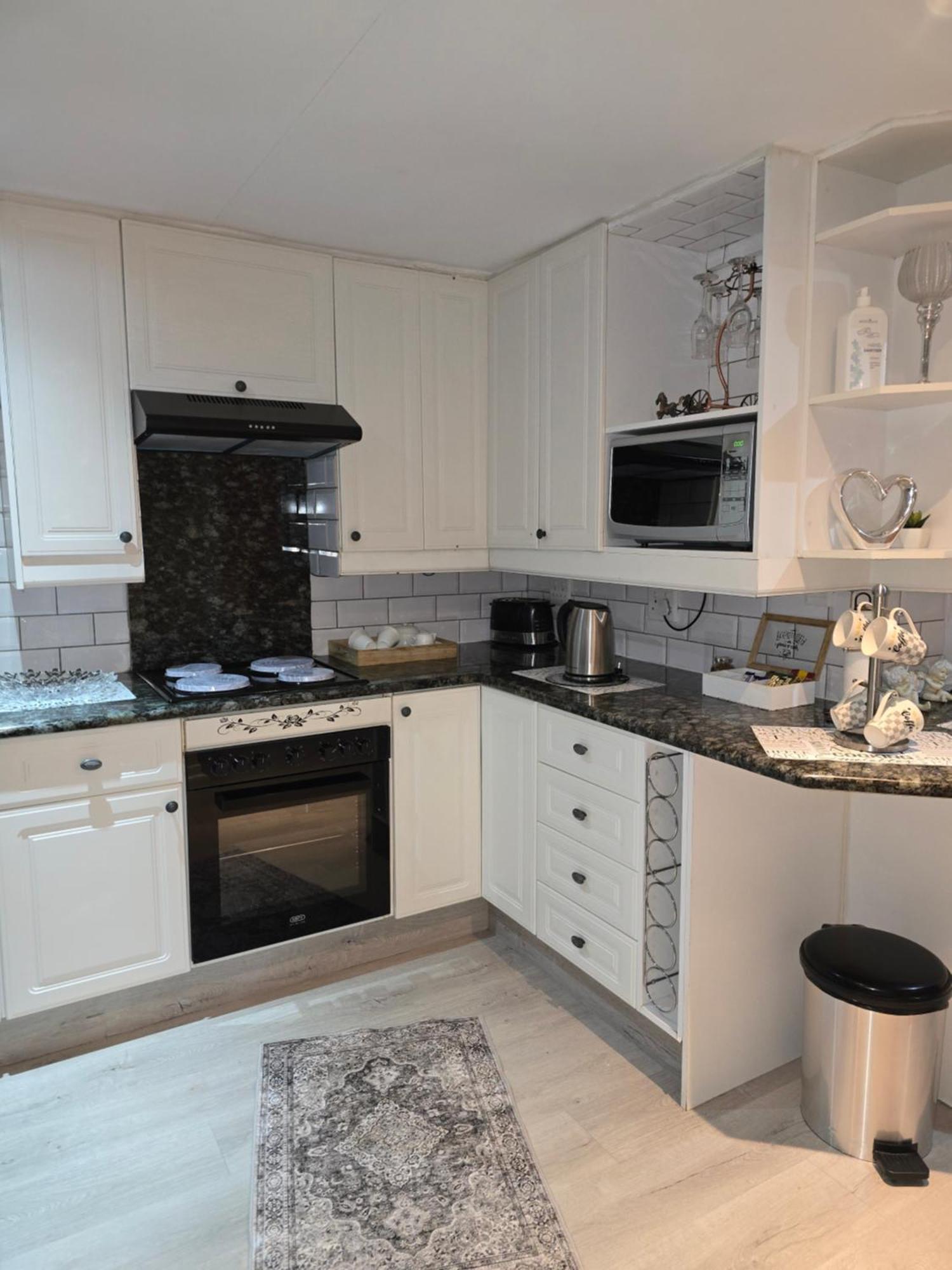 Cozy Cabin Midrand Bagian luar foto